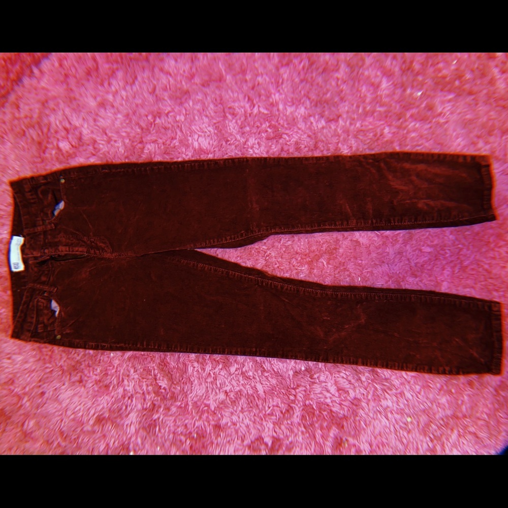 Corduroy burgundy jeans 🔥